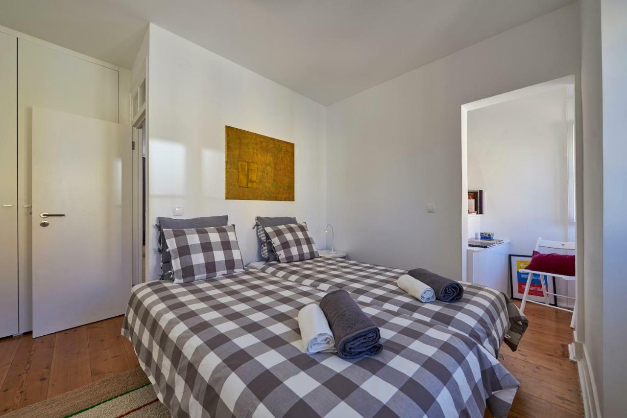 Charming Apartment Em Belem-Books And Canvas ลิสบอน ภายนอก รูปภาพ