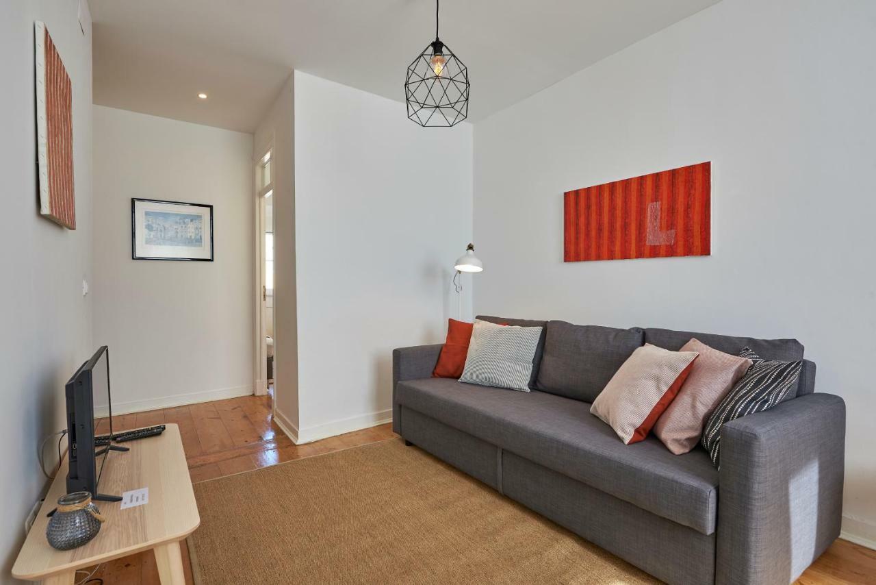 Charming Apartment Em Belem-Books And Canvas ลิสบอน ภายนอก รูปภาพ