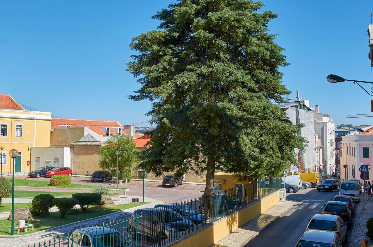 Charming Apartment Em Belem-Books And Canvas ลิสบอน ภายนอก รูปภาพ