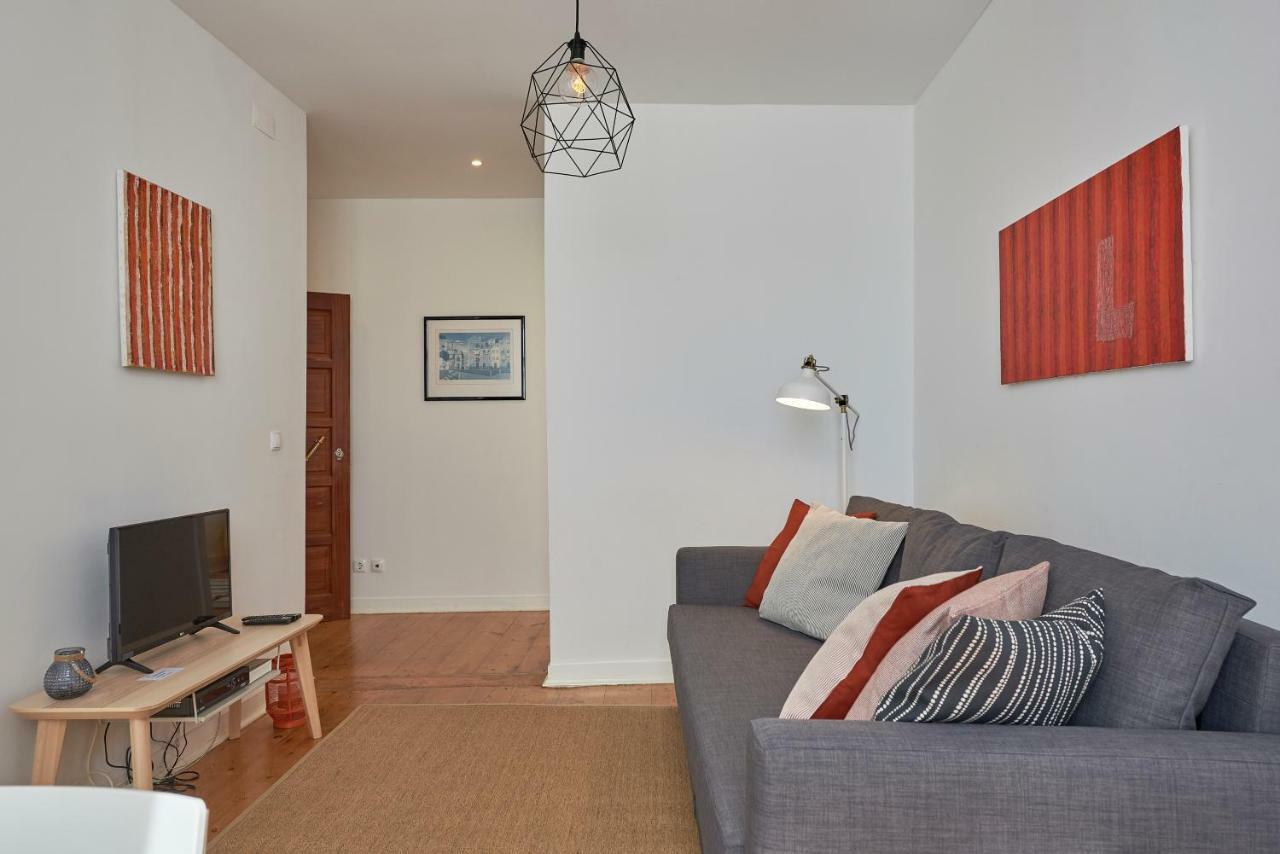 Charming Apartment Em Belem-Books And Canvas ลิสบอน ภายนอก รูปภาพ