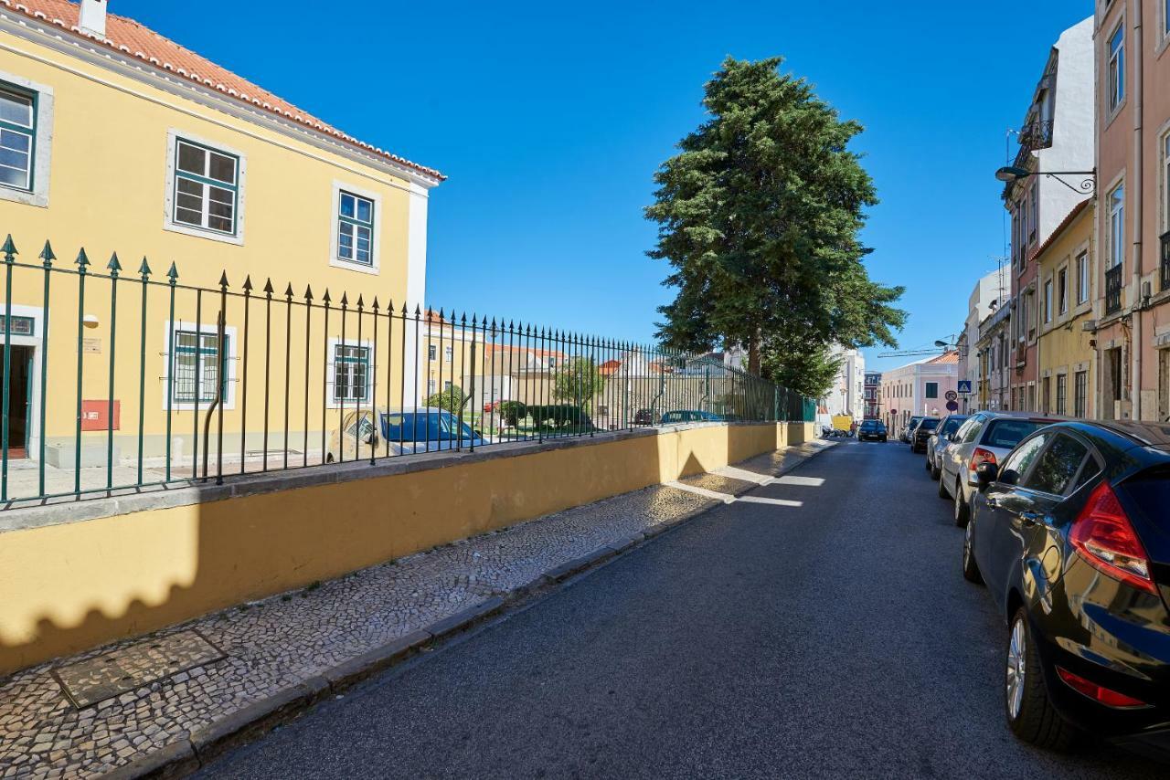 Charming Apartment Em Belem-Books And Canvas ลิสบอน ภายนอก รูปภาพ